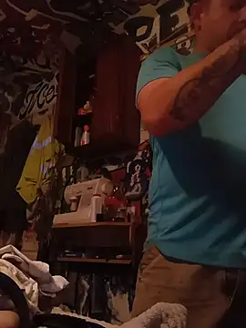 Twoslipperywhenwett online show from November 10, 12:09 am