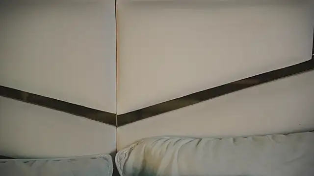 ambar rosse25 online show from September 10, 11:43 am