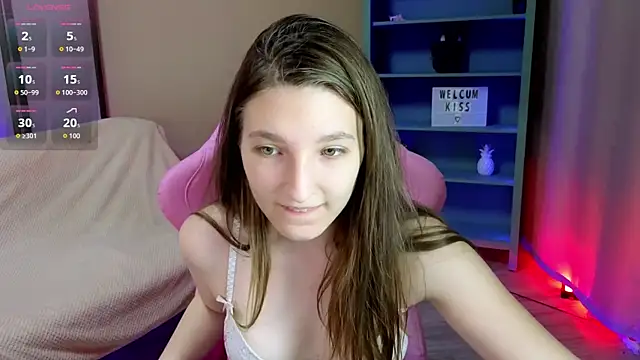 Mia Myles online show from October 1, 10:10 am