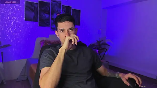 nils saint online show from January 12, 3:56 am