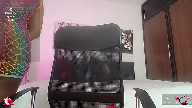 BarbaraGil1 online show from September 30, 2:00 pm