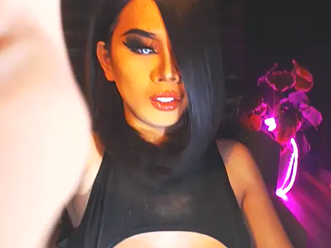 KarlaFrost online show from April 11, 7:45 am