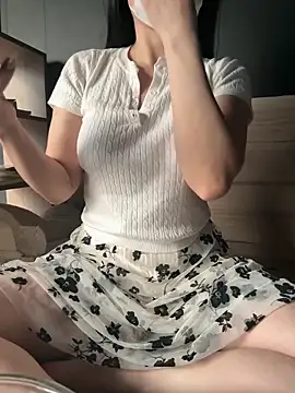 Meii-meyy online show from December 18, 8:42 am