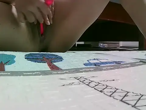 -Luxury online show from April 7, 1:22 pm