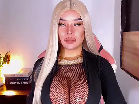 NataliaFernandezz online show from March 7, 2:14 pm