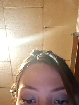 Tudiablita21 online show from March 23, 4:11 pm