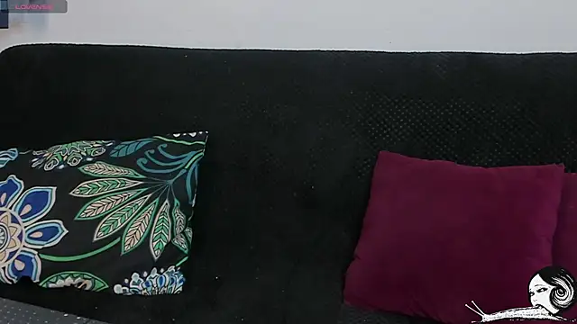 Snapshot of Britney_Rose chatting on July 4, 4:18 am Britney Rose online show from July 4, 4:18 am