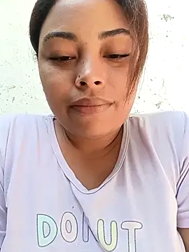 Snapshot of Naomi-Summer chatting on November 12, 4:18 pm Naomi-Summer online show from November 12, 4:18 pm