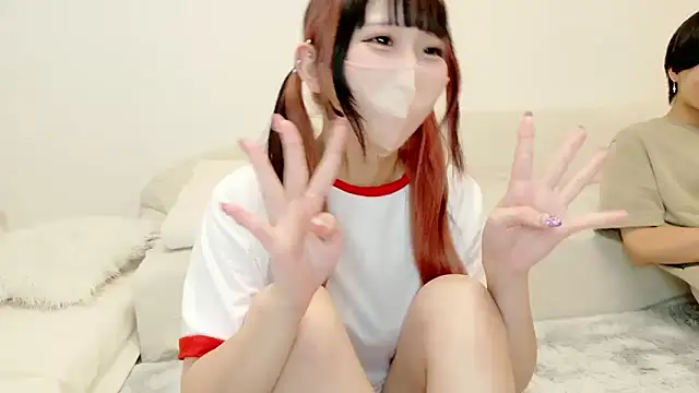 Snapshot of Hina-qp chatting on September 16, 10:38 am Hina-qp online show from September 16, 10:38 am