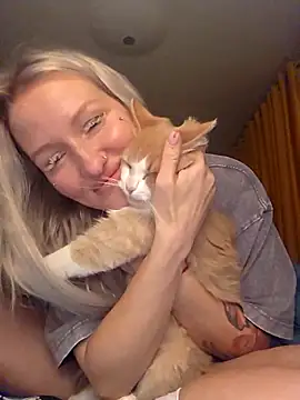 KateMonroe online show from February 1, 7:01 pm