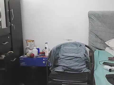 morenocabro10 online show from April 13, 7:03 am