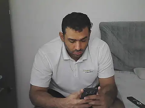 morenocabro10 online show from May 31, 4:31 am