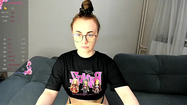 MewStella online show from January 12, 6:02 pm