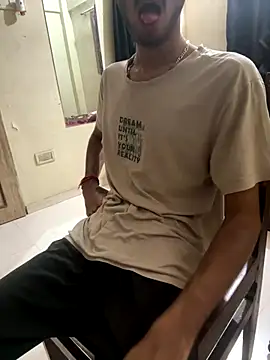 Snapshot of hoegupta chatting on September 29, 8:19 am hoegupta online show from September 29, 8:19 am