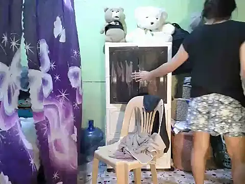 Ts brigette online show from April 18, 10:30 am