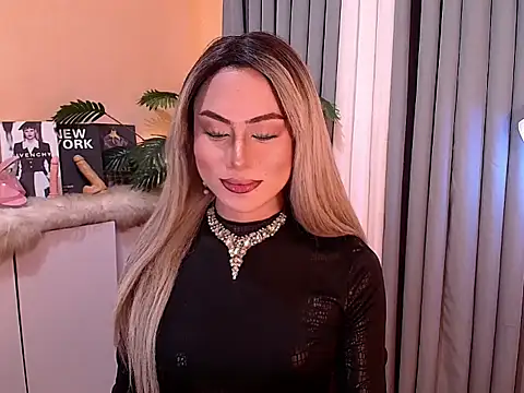 Snapshot of HOTkendraCumXxx chatting on February 18, 11:39 am HOTkendraCumXxx online show from February 18, 11:39 am