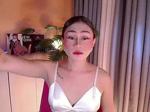 Snapshot of HOTkendraCumXxx chatting on February 23, 8:22 am HOTkendraCumXxx online show from February 23, 8:22 am