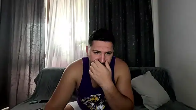 Gold Alpha Boy online show from October 10, 8:13 am