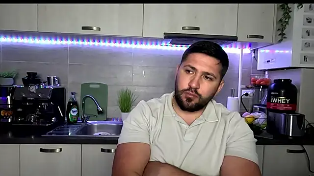 Gold Alpha Boy online show from June 19, 6:12 pm