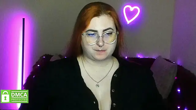 Alicia love00 online show from December 22, 6:32 am