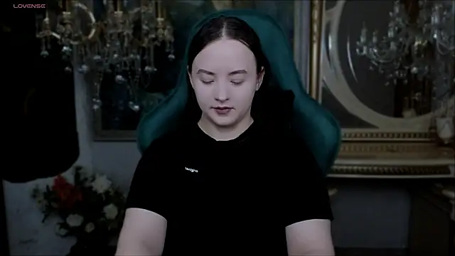 LaraBenson  online show from November 27, 10:39 am