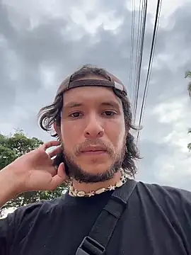 Luxx 14 online show from November 10, 8:30 pm