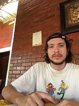 Luxx 14 online show from February 24, 3:10 pm