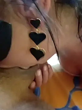 Sandrasweetgirl online show from February 3, 8:19 am