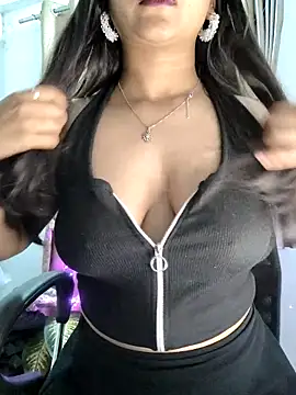 luv johrrra online show from December 20, 10:44 am