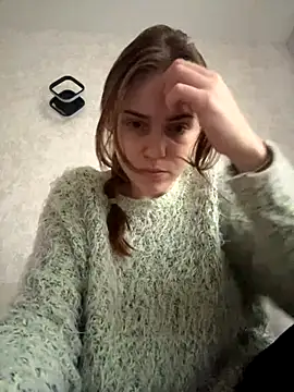 Snapshot of Delilah_Leila chatting on November 10, 1:21 pm Delilah Leila online show from November 10, 1:21 pm