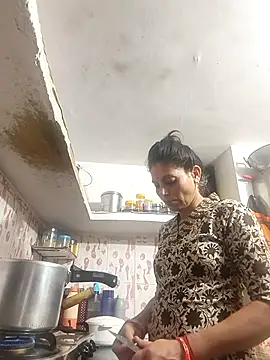 Snapshot of ISHANI-SINGH chatting on February 21, 5:03 pm ISHANI-SINGH online show from February 21, 5:03 pm