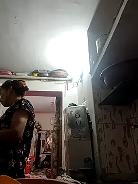 Snapshot of ISHANI-SINGH chatting on March 24, 3:22 am ISHANI-SINGH online show from March 24, 3:22 am