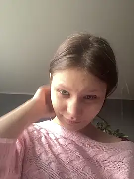 Snapshot of Lunliss chatting on November 16, 10:43 am Lunliss online show from November 16, 10:43 am