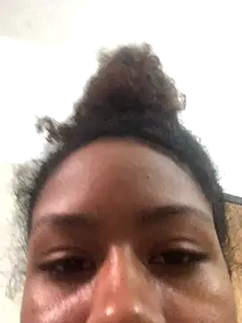 Snapshot of LilithCuban chatting on September 8, 9:03 pm LilithCuban online show from September 8, 9:03 pm