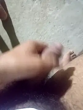 jocafe1995 online show from December 18, 4:40 am