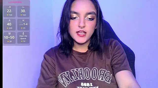 Ari 20  online show from November 29, 9:07 pm