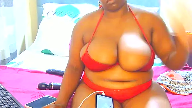 Snapshot of Black-Barbiexxc chatting on February 15, 12:14 pm Black-Barbiexxc online show from February 15, 12:14 pm