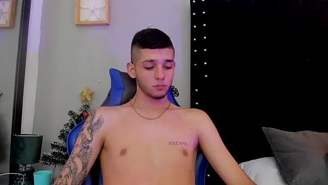 Snapshot of Mathewboy1 chatting on January 7, 7:16 pm Mathewboy1 online show from January 7, 7:16 pm