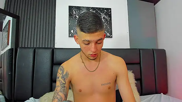 Mathewboy1 online show from March 1, 12:40 pm