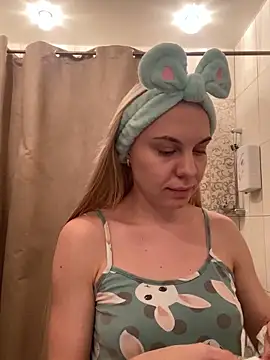 LiSinDoll online show from November 14, 6:23 am