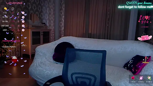 LiSinDoll online show from April 15, 3:35 am