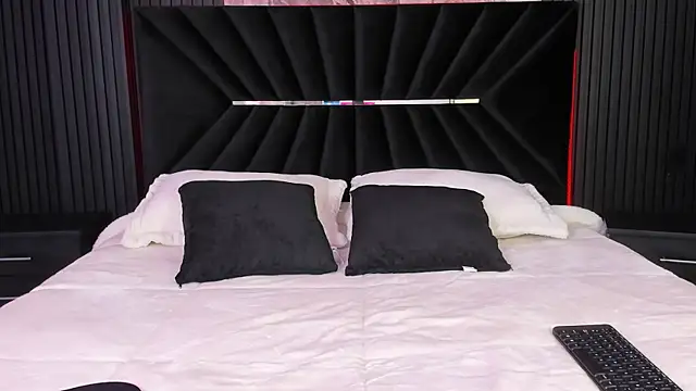 Bigsexxyass online show from October 21, 7:20 am