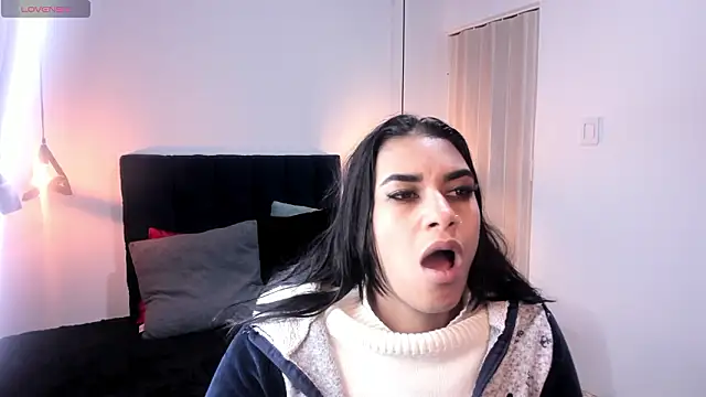 Lia Blake  online show from February 7, 12:09 pm