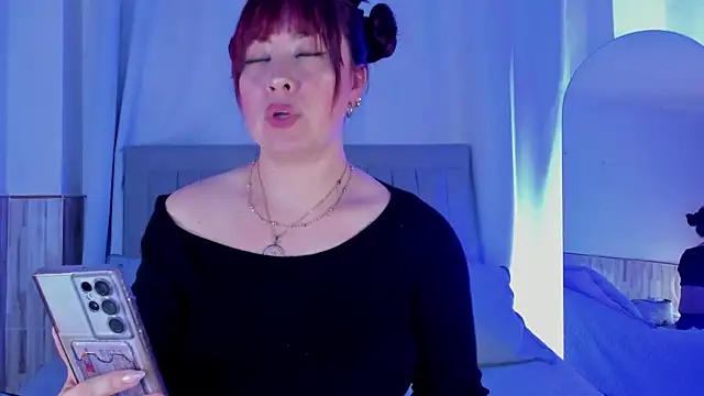 AnastasiaGreey online show from July 17, 9:30 pm