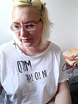 VikaKing online show from January 17, 10:20 am