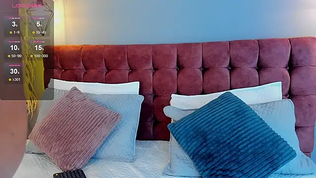 Tania 77  online show from December 19, 1:07 pm