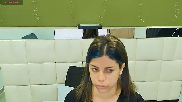 Snapshot of gisell_gomez chatting on September 18, 12:07 pm gisell gomez online show from September 18, 12:07 pm
