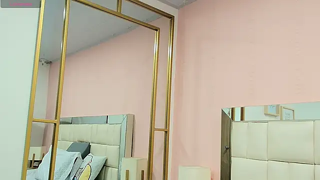 gisell gomez online show from January 10, 12:18 pm