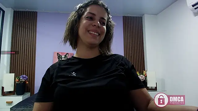 Snapshot of gisell_gomez chatting on February 17, 7:31 pm gisell gomez online show from February 17, 7:31 pm