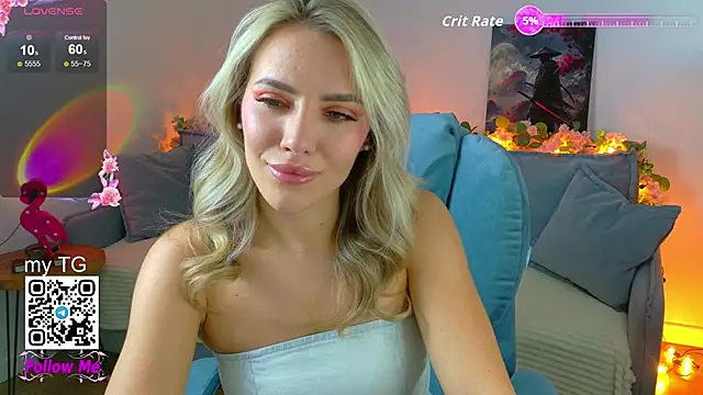 Snapshot of HoneyJohansson chatting on September 9, 3:22 pm HoneyJohansson online show from September 9, 3:22 pm